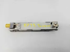 Volkswagen Touran II Radio antenna 5TA035577