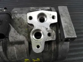 Jeep Cherokee III KJ Ilmastointilaitteen kompressorin pumppu (A/C) 4472203974