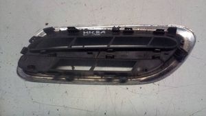 Nissan Micra Front bumper lower grill 623841F500