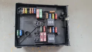 Volkswagen Golf VI Fuse box set 1K0937125B