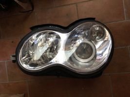 Mercedes-Benz C W203 Faro delantero/faro principal A2038201719