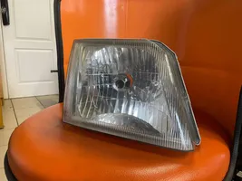 Toyota Land Cruiser (J100) Lampa przednia 