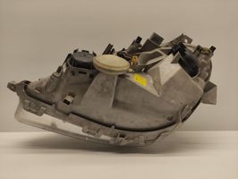 Mercedes-Benz Vaneo W414 Lampa przednia A4148200161