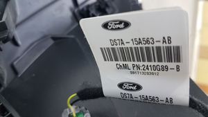 Ford Fusion II Daiktadėžės (bordačioko) komplektas DS734A508A