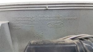 Ford Fusion II Takaluukun rekisterikilven valon palkki DS73F43404BLW