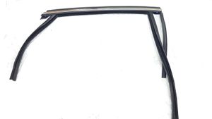 Ford Fusion II Gummidichtung Fenster Scheibe Tür hinten 4828125611