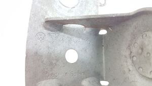 Volkswagen Touareg II Staffa/supporto di montaggio della marmitta 7P0253144