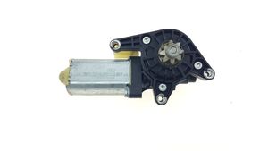 Ford Fusion II Motorino di regolazione del sedile 0390203047