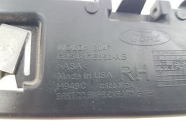 Ford Escape III Держатель угловой части бампера GJ5417E850AB