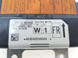 Nissan Qashqai Turvatyynyn ohjainlaite/moduuli 988204EH0D