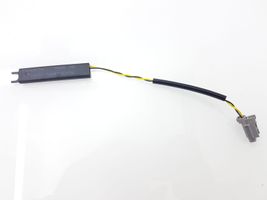 Nissan Qashqai Amplificateur d'antenne 5WK48774