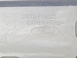 Ford Fusion II Listwa / Nakładka na błotnik przedni DS73F16003