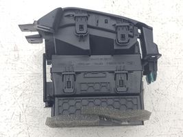 Ford F150 Kojelaudan sivutuuletussuuttimen kehys ML3B1501413