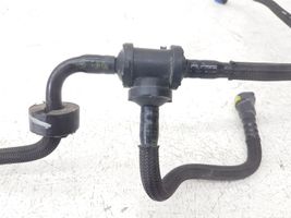 Ford Fusion II Vacuum line/pipe/hose DG989C490