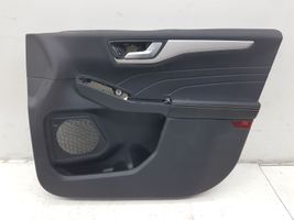 Ford Escape IV Rivestimento del pannello della portiera anteriore MJ6BS23942