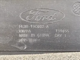 Ford F150 Kojelaudan sivutuuletussuuttimen kehys FL3B19C682