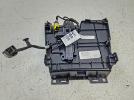 Ford Escape IV Consolle centrale del vano portaoggetti JX7BA048W42