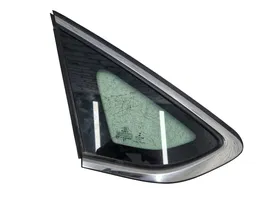 Ford Fusion II Fenêtre latérale avant / vitre triangulaire DS73F29701