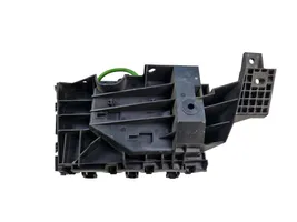 Ford Fusion II Module de fusibles HG9T14D068