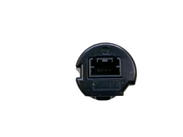 Ford Escape IV Connettore plug in USB LU5T19J211