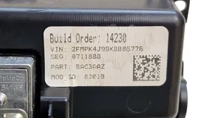 Ford Edge II Compartimiento/consola central del panel KT4BR042B60