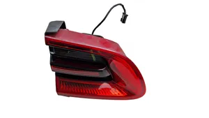 Porsche Macan Lampy tylnej klapy bagażnika 95B945093G