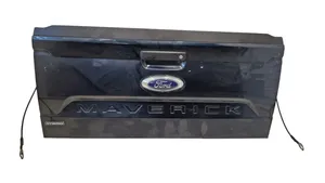 Ford Maverick Aizmugurējais pārsegs (bagāžnieks) 