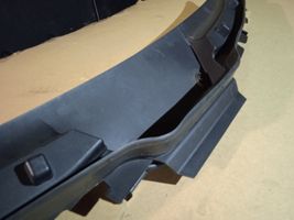 Mercedes-Benz GLE (W166 - C292) Rivestimento del tergicristallo A1668300128