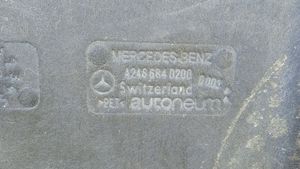 Mercedes-Benz GLA W156 Vidurinė dugno apsauga A2466840200