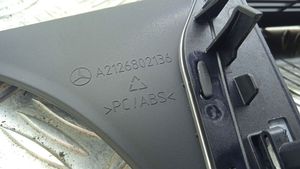 Mercedes-Benz E AMG W212 Mascherina unità principale autoradio/GPS A2126802136