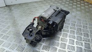 BMW X6 F16 Compresseur / pompe à suspension pneumatique 26071611