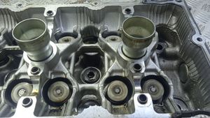 Nissan GT-R Altra parte del motore 