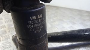 Volkswagen Touareg II Pompe lave-phares 3B0955681