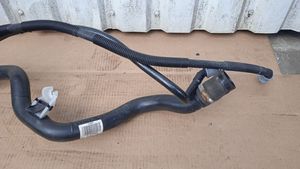 BMW 4 F32 F33 Tuyau de remplissage de réservoir de carburant 7270992