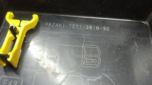 Maserati Levante Coperchio scatola dei fusibili 7271381830