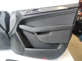 Mercedes-Benz GLE (W166 - C292) Set di rivestimento del pannello della portiera 