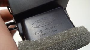 Ford Mustang VI Kojelaudan sivutuuletussuuttimen kehys FR3B19C696A