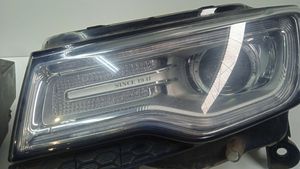Jeep Grand Cherokee Lot de 2 lampes frontales / phare 68111036AD