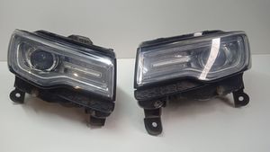 Jeep Grand Cherokee Headlights/headlamps set 68111036AD