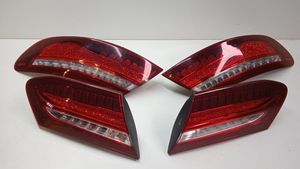 Mercedes-Benz E W238 Lampy tylne / Komplet A2389060701