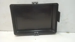 Maserati Levante Deckel Sicherungskasten 7171381630