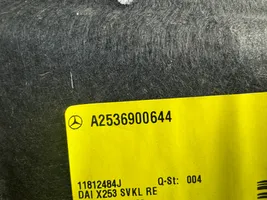 Mercedes-Benz GLC X253 C253 Tavaratilan sivuverhoilu A2536900644