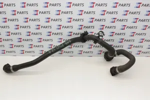 BMW 3 F30 F35 F31 Tuyau de liquide de refroidissement moteur 8510307