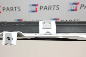 BMW M4 F82 F83 Joint / vitre de porte arrière 7280296