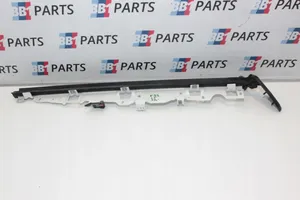 BMW M4 F82 F83 Joint / vitre de porte arrière 7280296