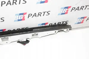 BMW M4 F82 F83 Joint / vitre de porte arrière 7280296