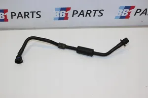 BMW 3 F30 F35 F31 Tubo di sfiato 7636128