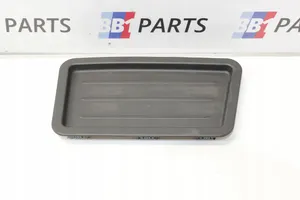 BMW 3 F30 F35 F31 Couvercle de boîte à gants HARMAN