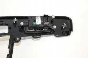 BMW X1 F48 F49 Paneļa dekoratīvās apdares vairogs (centrālais) 9292547