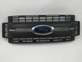 Ford F250 Etupuskurin ylempi jäähdytinsäleikkö HC3B8A164AL